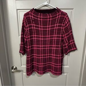 Ann Taylor Fuchsia and Black Checkered Short Sleeve Top
